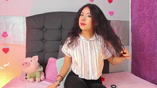 Alice evans lov online show from 02.21.25