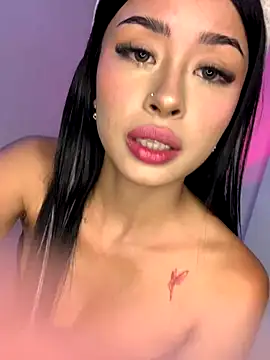 Snapshot of Miss_karol chatting on 10.24.25 Miss karol online show from 10.24.25