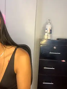 Snapshot of Miss_karol chatting on 10.25.25 Miss karol online show from 10.25.25