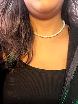 LiLy kIndly online show from 12.19.25