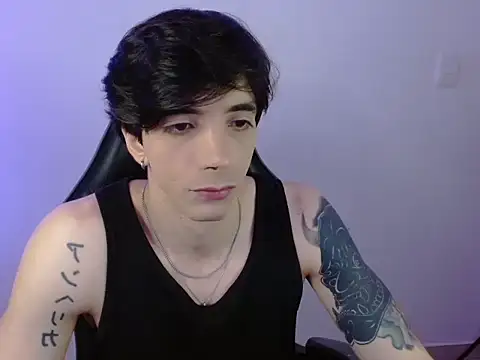 Snapshot of H3ll_B0I chatting on 01.13.26 H3ll B0I online show from 01.13.26