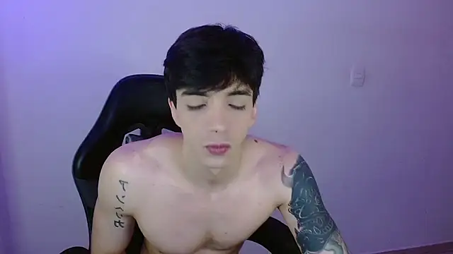 H3ll B0I online show from 04.09.26