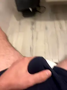 Snapshot of Milleseghe99 chatting on 10.14.25 Milleseghe99 online show from 10.14.25