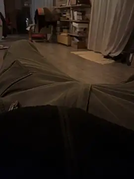 Snapshot of Milleseghe99 chatting on 12.18.25 Milleseghe99 online show from 12.18.25