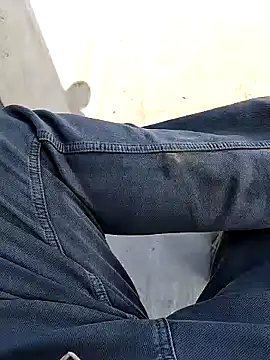 Snapshot of xmanrawan2 chatting on 02.04.25 xmanrawan2 online show from 02.04.25