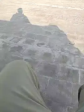 Snapshot of xmanrawan2 chatting on 02.05.25 xmanrawan2 online show from 02.05.25