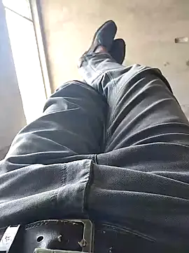 Snapshot of xmanrawan2 chatting on 02.15.25 xmanrawan2 online show from 02.15.25