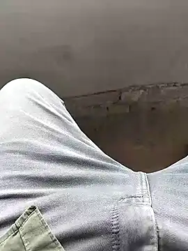 Snapshot of xmanrawan2 chatting on 02.16.25 xmanrawan2 online show from 02.16.25