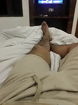 Snapshot of xmanrawan2 chatting on 02.24.25 xmanrawan2 online show from 02.24.25