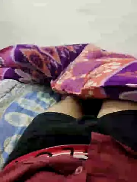 Snapshot of xmanrawan2 chatting on 02.28.25 xmanrawan2 online show from 02.28.25