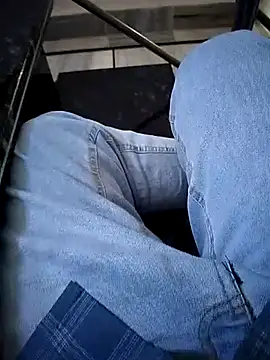 Snapshot of xmanrawan2 chatting on 03.04.25 xmanrawan2 online show from 03.04.25