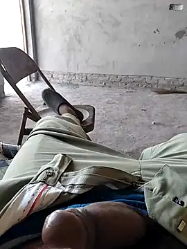 Snapshot of xmanrawan2 chatting on 03.18.25 xmanrawan2 online show from 03.18.25