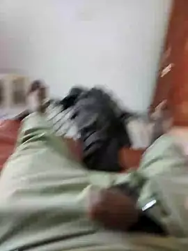 Snapshot of xmanrawan2 chatting on 10.16.25 xmanrawan2 online show from 10.16.25