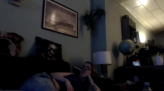 Astrid-Gilbert online show from 03.02.25