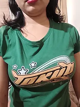 Snapshot of mahi69a chatting on 11.03.25 mahi69a online show from 11.03.25