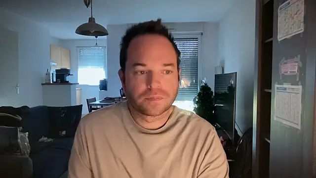 Snapshot of Funnyjul31 chatting on 11.27.25 Funnyjul31 online show from 11.27.25