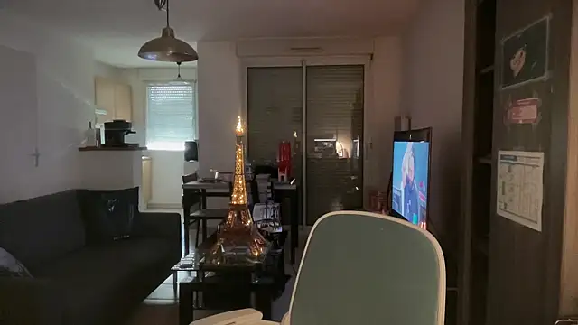 Funnyjul31 online show from 04.09.26