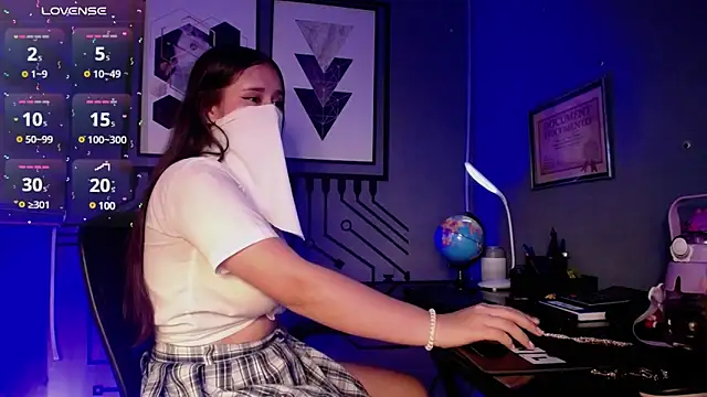 LeilaRasi online show from 02.08.25