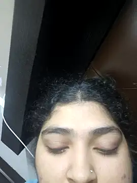 Snapshot of naina78910 chatting on 12.17.25 naina78910 online show from 12.17.25