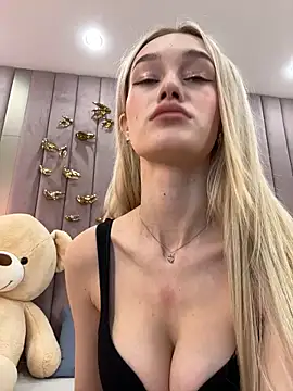KristinaDane online show from 02.16.25