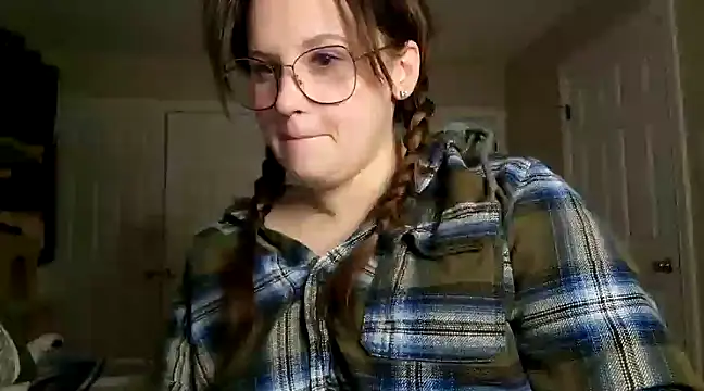 Snapshot of MrsJess chatting on 01.29.25 MrsJess online show from 01.29.25