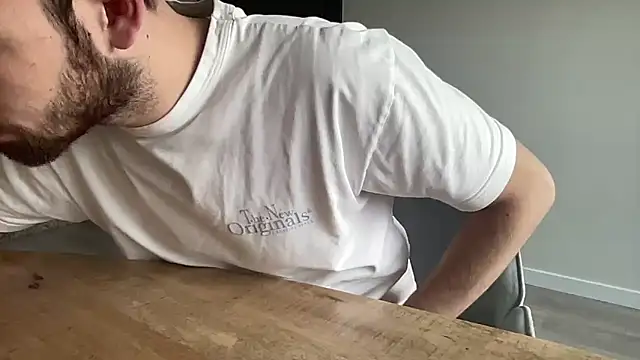 bullyboyy online show from 10.19.25