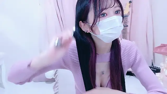 Megu-mimi online show from 10.22.25