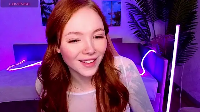 Maya Light online show from 10.22.25