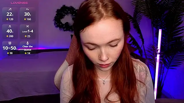 Snapshot of Maya_Light chatting on 01.11.26 Maya Light online show from 01.11.26