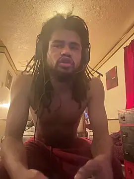 Snapshot of B3-Dindles chatting on 03.17.25 B3-Dindles online show from 03.17.25