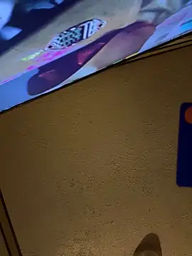 Snapshot of B3-Dindles chatting on 03.18.25 B3-Dindles online show from 03.18.25