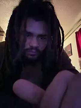 Snapshot of B3-Dindles chatting on 03.21.25 B3-Dindles online show from 03.21.25