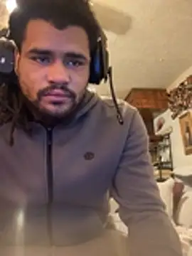 Snapshot of B3-Dindles chatting on 02.23.26 B3-Dindles online show from 02.23.26