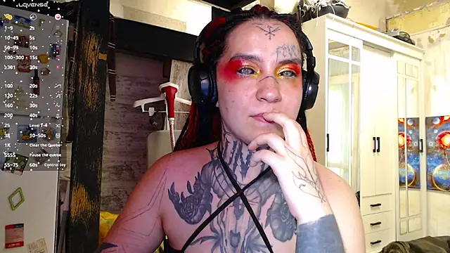 Lilith Rider 13 online show from 11.05.25