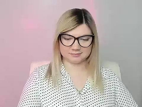 Lola moree online show from 10.19.25