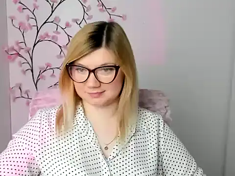 Lola moree online show from 03.09.26