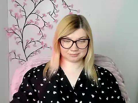 Lola moree online show from 05.11.26