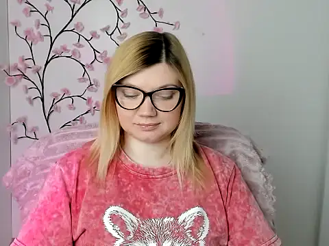 Lola moree online show from 05.19.26