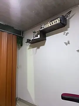 Melody rousse  online show from 11.07.25