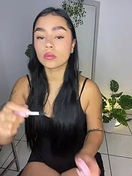 meli ortiz  online show from 07.17.26