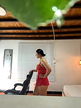 Hadley  online show from 12.05.25