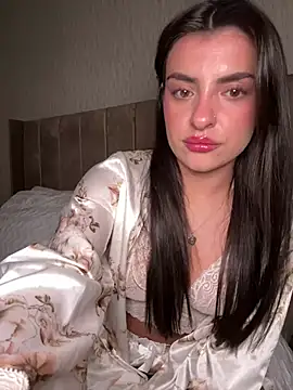 Snapshot of cute_carly_ chatting on 02.21.25 cute carly  online show from 02.21.25