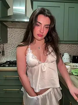 Snapshot of cute_carly_ chatting on 03.14.25 cute carly  online show from 03.14.25