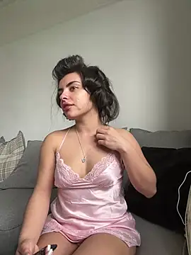 Snapshot of cute_carly_ chatting on 03.22.25 cute carly  online show from 03.22.25