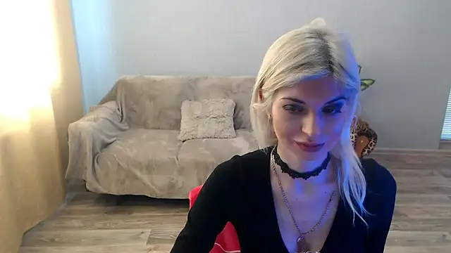 SexyBeatriice online show from 03.16.26