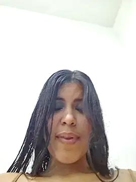 Angela Sophie online show from 12.16.25