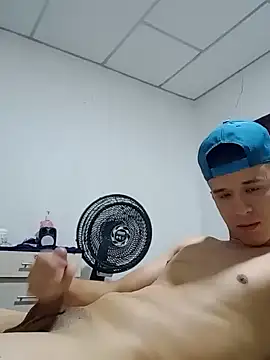 arevalo1124 online show from 02.03.25