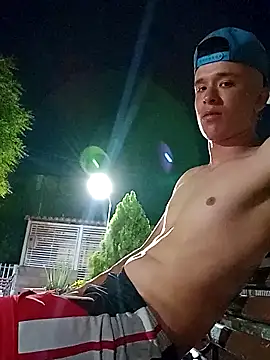 arevalo1124 online show from 03.13.25