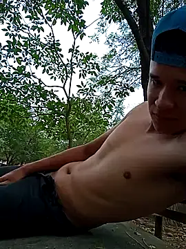 arevalo1124 online show from 03.21.25