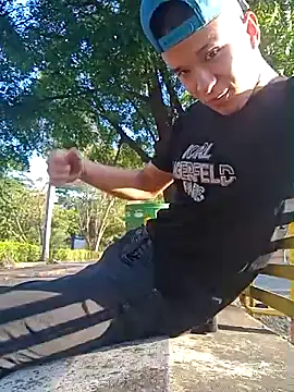 arevalo1124 online show from 09.13.25